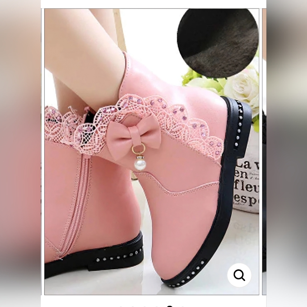 Lace Trimmed Pearl Bow Tie Ankle Boots By Liv and Mia Size 2 Toddler